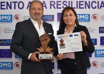 BancoSol recibe el Reconocimiento a la Resiliencia 2022