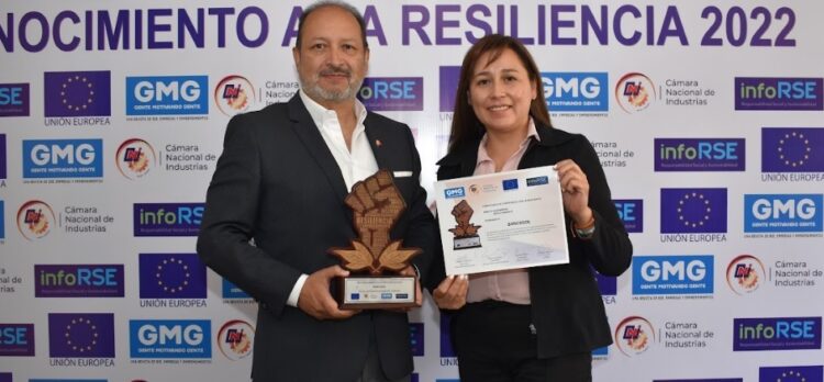 BancoSol recibe el Reconocimiento a la Resiliencia 2022