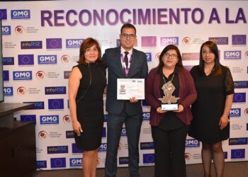 Cofar suma certificaciones en busca de ser la empresa farmacéutica más valorada de Bolivia