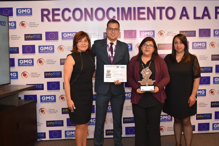 Cofar suma certificaciones en busca de ser la empresa farmacéutica más valorada de Bolivia