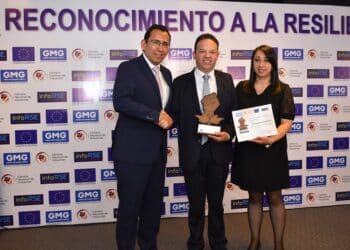 El Grupo Minero Sinchi Wayra tiene como una prioridad el agua limpia y accesible para todos