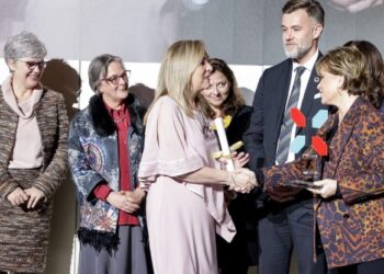 Banco FIE ganador del Premio Europeo de las Microfinanzas 2022 sobre la Inclusión Financiera al Servicio de la Mujer