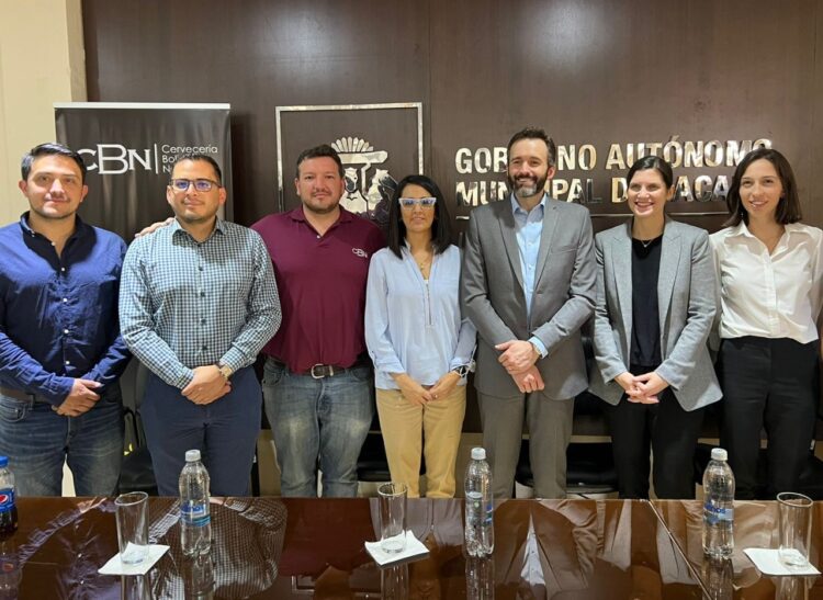 CBN y el GAMS firman un convenio para la donación de 2 sistemas biológicos naturales para las unidades educativas Larati y Pampilla