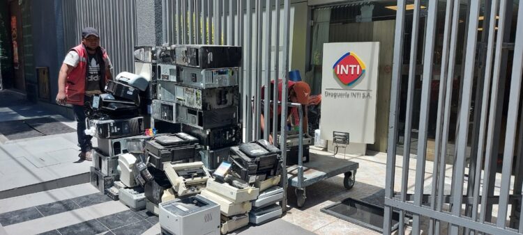 Baterías, tóners y partes usadas del CPU: conozca el tratamiento que le da INTI a los RAEEs