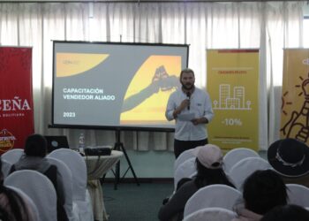 CBN capacita a un centenar de vivanderas para promover  el consumo responsable durante las fiestas de Carnaval