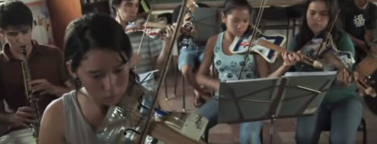 Cadinpaz, Alcaldía de La Paz y Embajada del Paraguay presentan ciclo de conciertos de orquesta de instrumentos reciclados