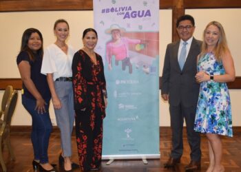Bolivia con Agua llevará agua segura a 3.000 familias este 2023