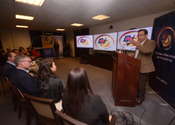 Ocho asociados y un socio estratégico de la CNI recibieron reconocimiento del Global Reporting Intiative (GRI)