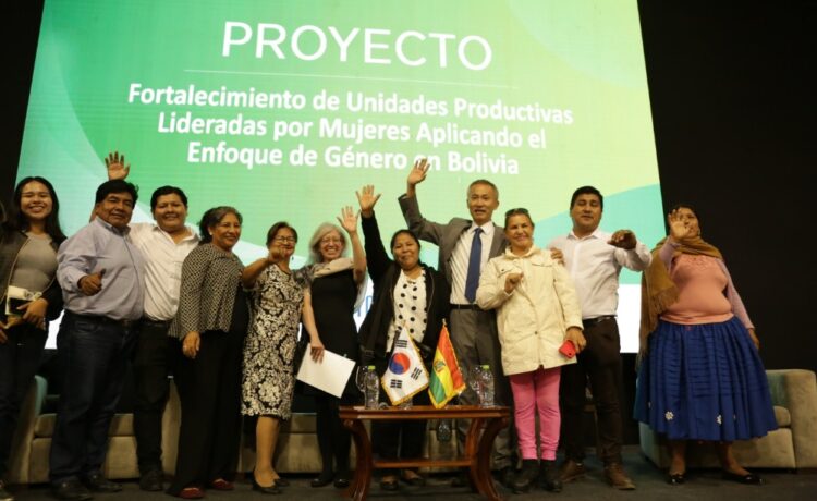 Lanzamiento de proyecto “Fortalecimiento de unidades productivas lideradas por mujeres aplicando el enfoque de género en Bolivia”