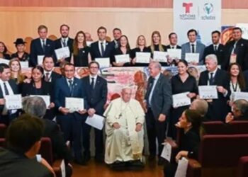 Papa Francisco cierra el evento de eco-ciudades de CAF y Scholas