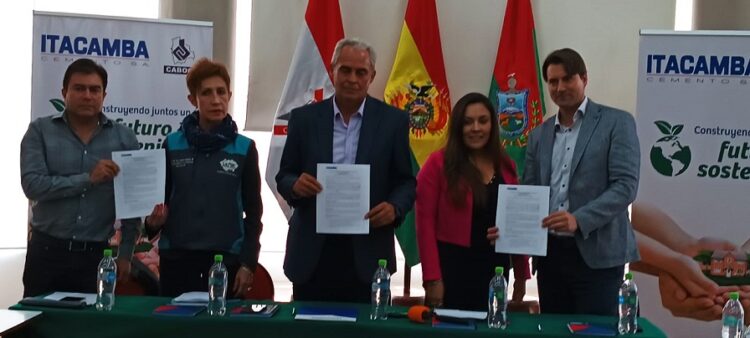 CABOCO  firma convenio con Itacamba para impulsar edificaciones más sostenibles