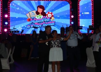 Itacamba festejó a mamás ferreteras, que son parte de su cadena de valor