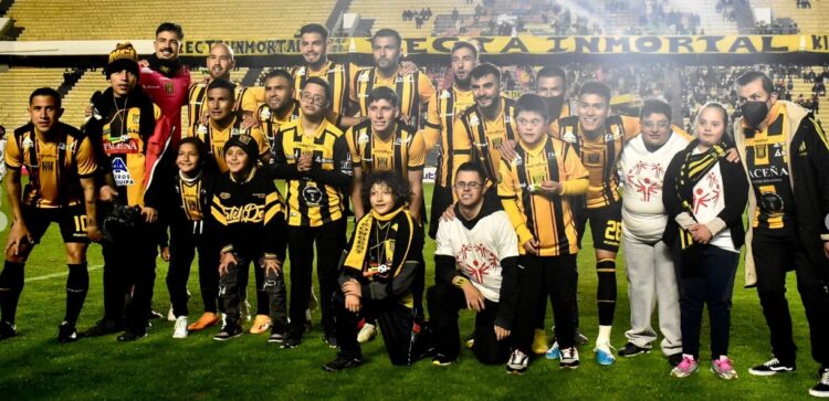 El Club #TheStrongest una institución comprometida con la inclusión social