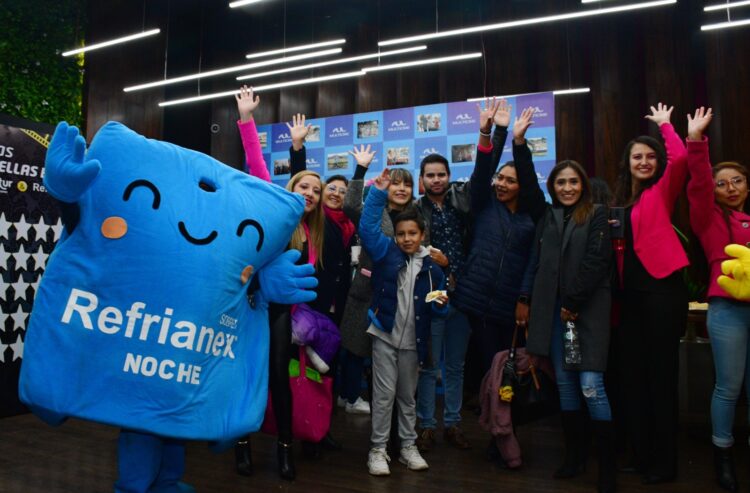 Laboratorios Bagó estrenó los spots de su campaña 2023 con la presentación del elenco de la “Familia Magenta”