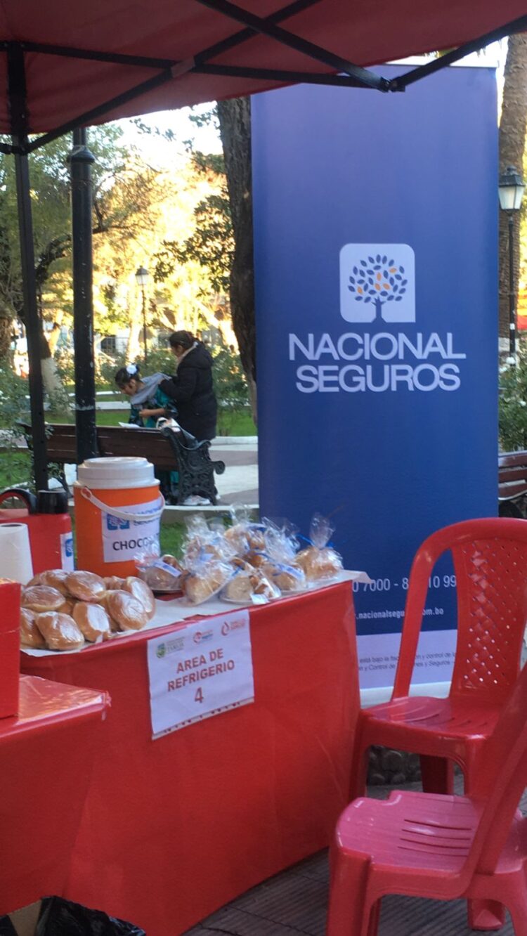 Nacional Seguros renueva convenio con el Banco de Sangre de Tarija
