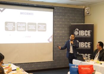 Gobernación, IBCE y UNICEF impulsan el Triple Sello en empresas cruceñas para eliminar el trabajo infantil