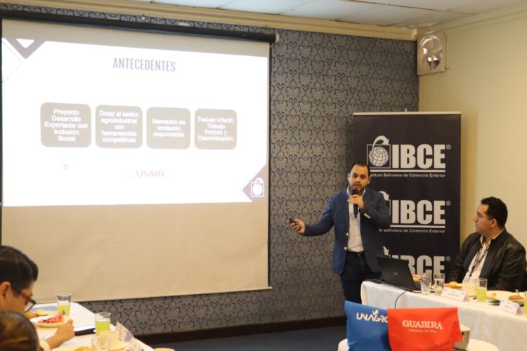 Gobernación, IBCE y UNICEF impulsan el Triple Sello en empresas cruceñas para eliminar el trabajo infantil