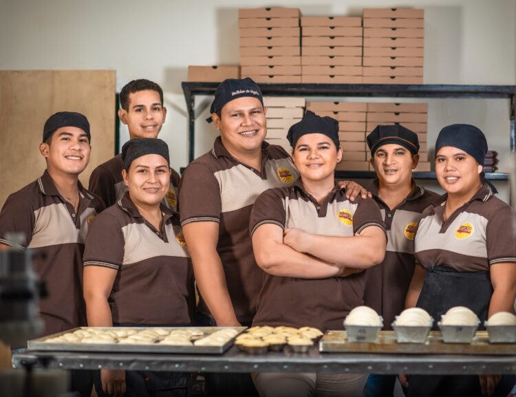 BancoSol lanza el “Programa Track de Mujeres 2023” para potenciar negocios de emprendedoras e impulsar su empoderamiento económico