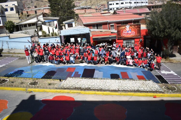 Pro Mujer implementa proyecto de acupuntura urbana en Ovejuyo Chasquipampa