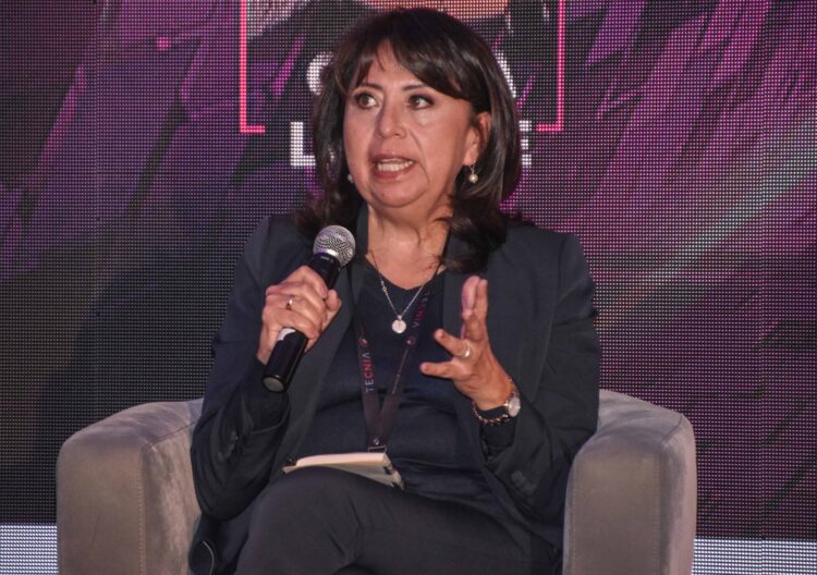 TeCNIa “Liderado por Mujeres” sobrepasó las expectativas, reunió a más de doscientas industriales bolivianas