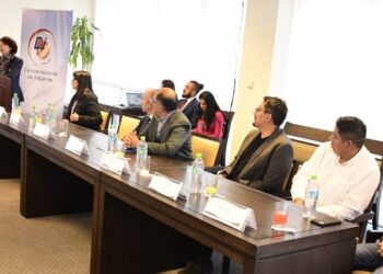 La CNI a través del Kiosco Verde y Laboratorios Bago presentan proyecto SERVID – gestión responsables de residuos hospitalarios de vidrio.