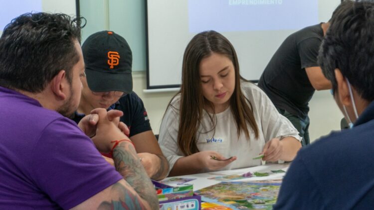 Victoria Gutiérrez: Una inspiradora historia de emprendimiento y pasión por la escritura