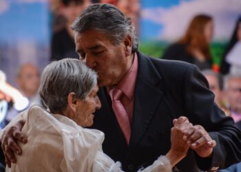 CBN se suma al agasajo a los adultos mayores en el Hogar San Ramón