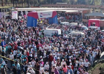 Histórica caminata en La Paz contó con más 5.000 personas que se solidarizaron con la campaña “Caminando por la Vida”