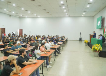 Nacional Seguros patrocina el programa Bootcamp 2023 “Innovadores a Escala”