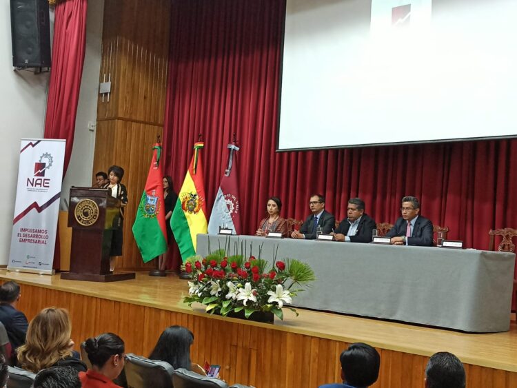 Univalle presenta un nuevo servicio denominado Núcleo de Asesoramiento Empresarial de Univalle NAE