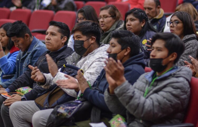 CBN – Planta Pepsi El Alto comparte su conocimiento y gestión de reciclaje con la comunidad