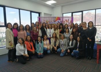 «Empoderando Líderes: Transformación a través de la Igualdad de Género»