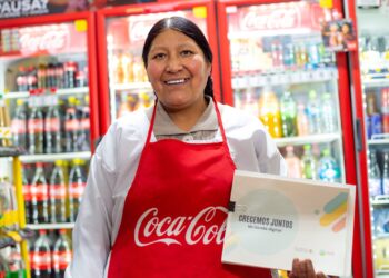 “Crecemos juntos”, el programa de la Fundación Coca-Cola de Bolivia para impulsar la transformación digital de las PYMEs