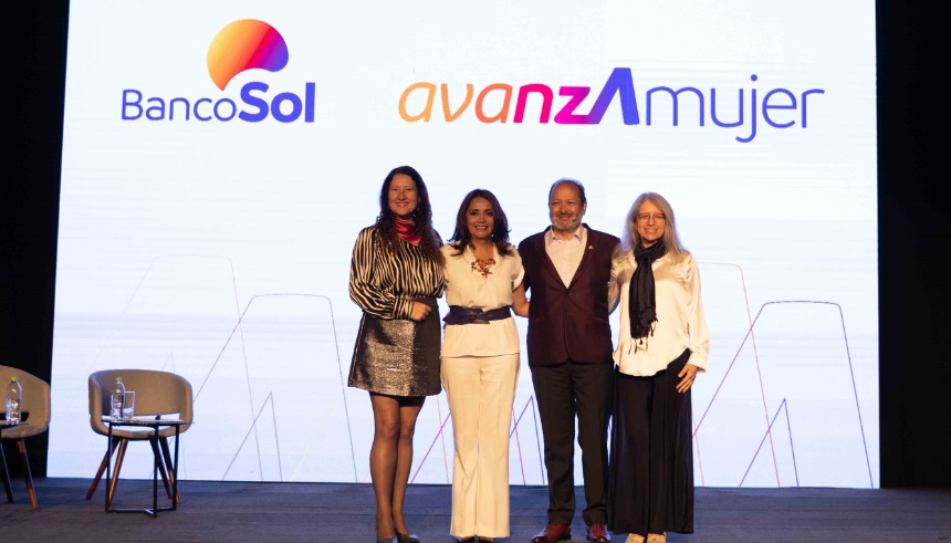 BancoSol presenta su modelo bancario inteligente en género “Avanza Mujer”