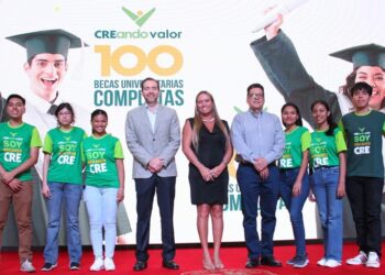 Con 1.406 postulantes en la UDABOL concluyó la etapa de selección de las becas CREando Valor 2023, de CRE R.L.