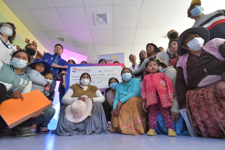 Campaña “Caminando por la Vida” recaudó más de un millón setecientos mil bolivianos para la atención de niñas y niños con cáncer