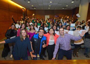 En dos años, la plataforma abierta Taller 24E del BCP capacitó a más de 4.600 emprendedoras