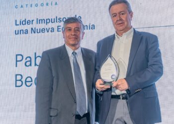 Pablo Bedoya, presidente del Directorio del BNB, es reconocido por su liderazgo e innovación empresarial