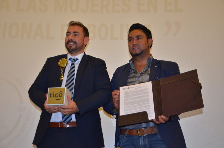 Tigo recibe sello de oro por sus acciones en contra de la violencia hacia las mujeres