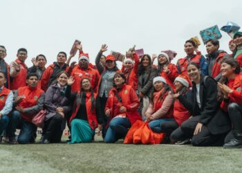 La magia navideña de Nestlé llegó a más de 30.000  niños de El Alto y de familias recicladoras cruceñas