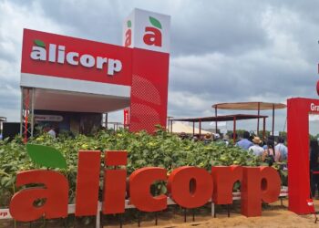 Alicorp participa en la Exposoya 2024 con siete estaciones de insumos agrícolas e innovación