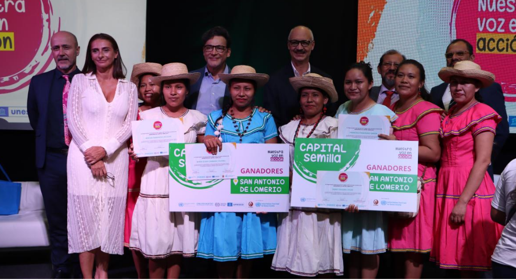 Jóvenes de la Chiquitanía reciben capital semilla para una veintena de emprendimientos productivos y de protección del patrimonio cultural