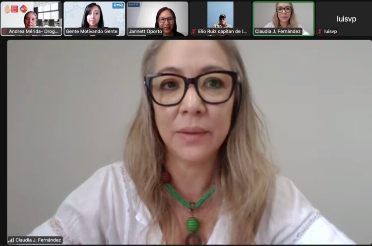 Gente Motivando Gente, infoRSE y 15 empresas entregan Bs 16.704 a Visión Mundial Bolivia para Mejorar el Sistema de Agua de Irundaití 