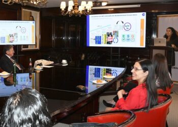ASOBAN organizó el evento Tendencias y Perspectivas de Reportes de Sostenibilidad; Invitada especial, Lina Camargo Gerente para A.L. del GRI