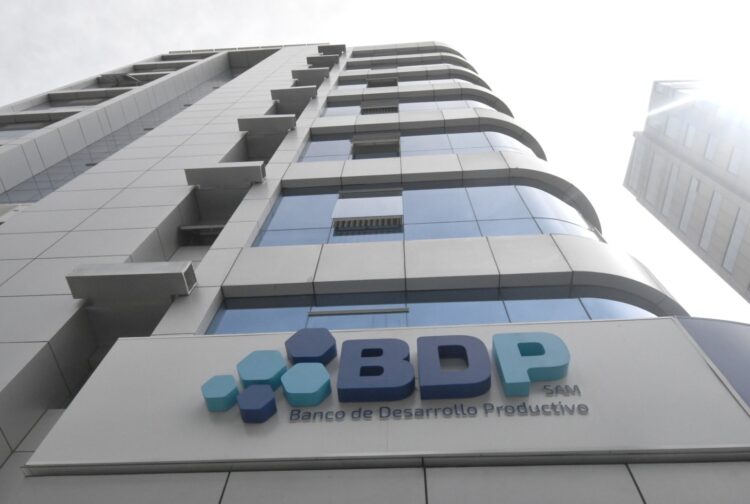 El BDP se adhiere al PCAF, para medir las emisiones de las actividades financieras