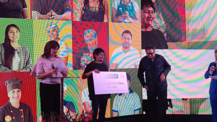 Guajojo Rellenos gana el «Emprende Ideas»  de la Fundación Doria Medina