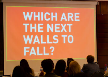 Compromiso con la Innovación: Raquel CalderonGallardo gana concurso Falling Walls Lab Bolivia 2024