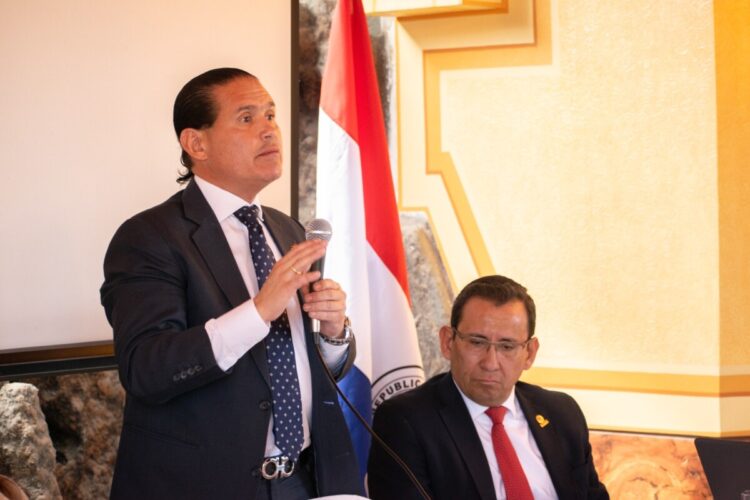 Paraguay y empresarios bolivianos ven oportunidades de inversión