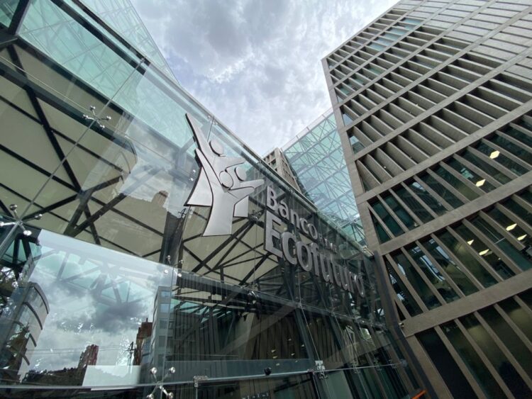 Ecofuturo, 25 años consolidando su experiencia en microcrédito