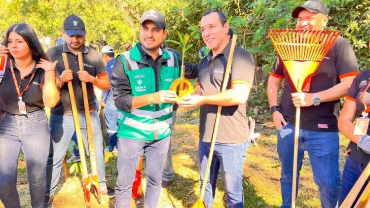 Ecofuturo interviene el “cordón ecológico” en el Día Mundial del Medio Ambiente